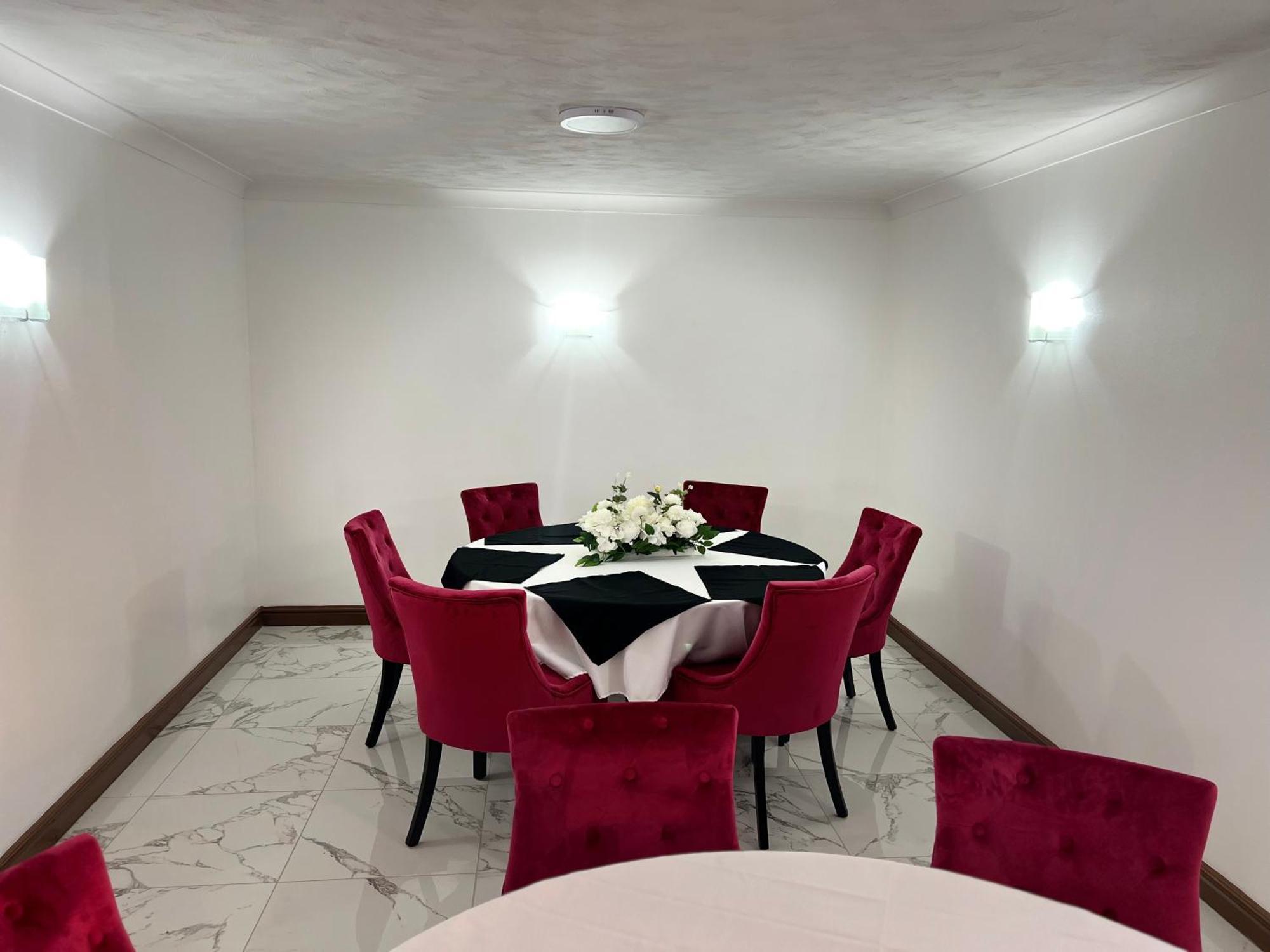 Oyo Stay Inn Express, Cambridge Papworth Everard المظهر الخارجي الصورة