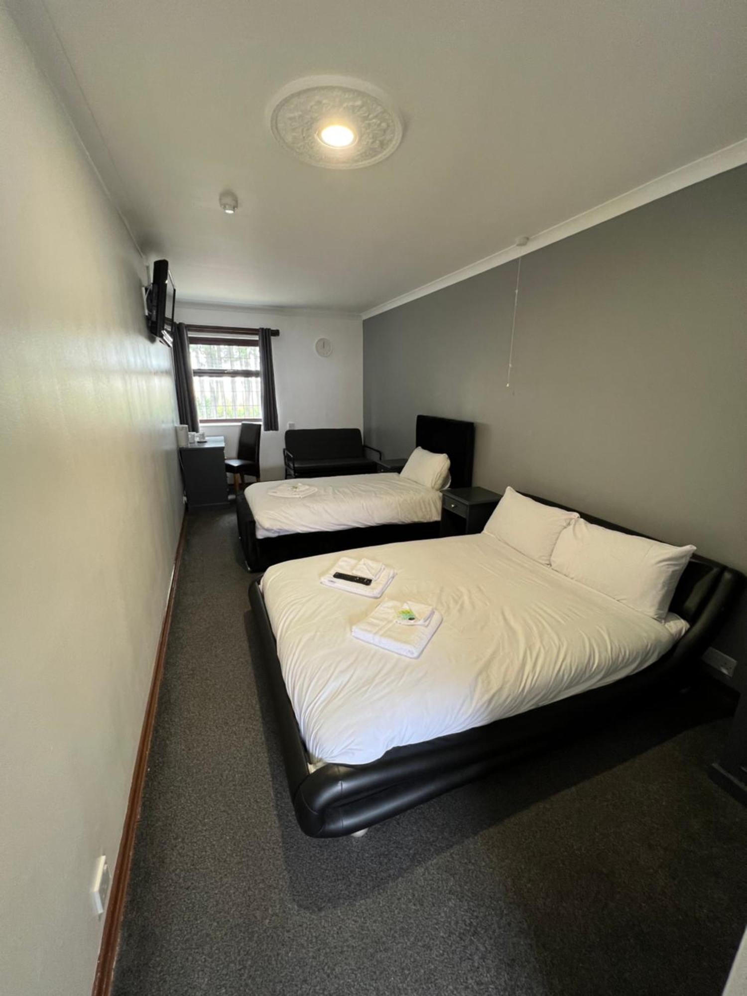 Oyo Stay Inn Express, Cambridge Papworth Everard المظهر الخارجي الصورة