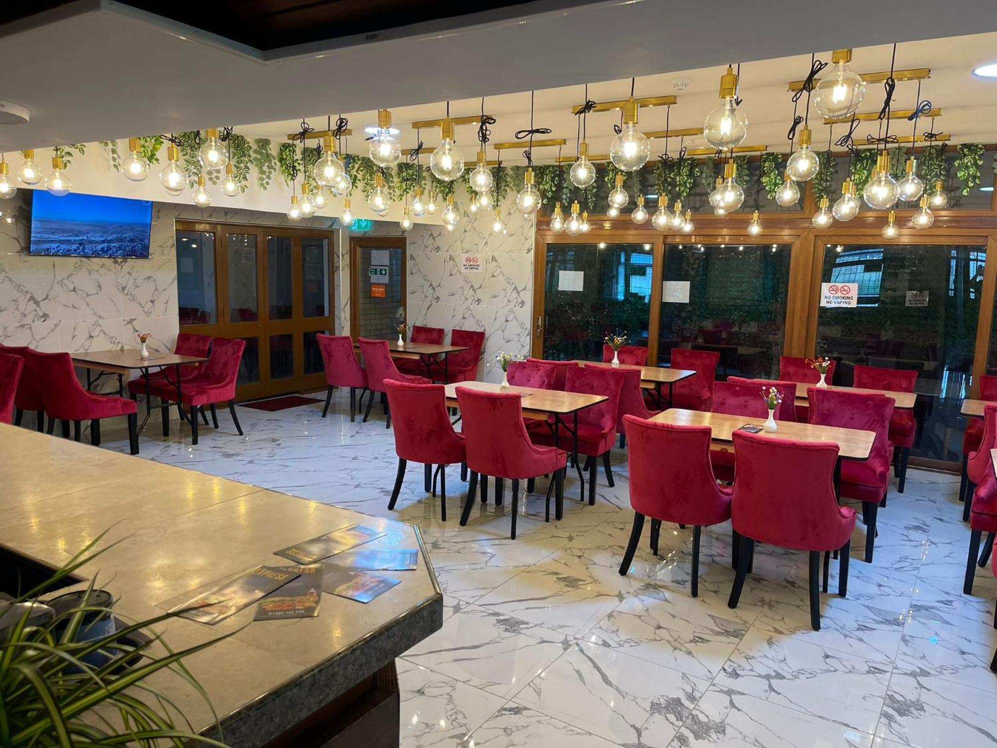 Oyo Stay Inn Express, Cambridge Papworth Everard المظهر الخارجي الصورة